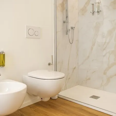 بيت ضيافة Emma's Downtown - Eco Design أولبيا